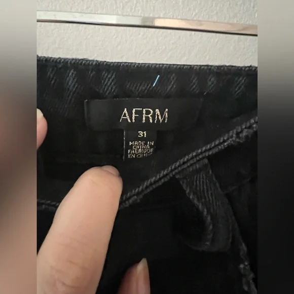 Nordstrom AFRM Cyrus Super High Rise straight Crop Jean. Size 31. - Picture 2 of 5